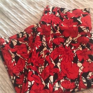 Med Lularoe Cassie